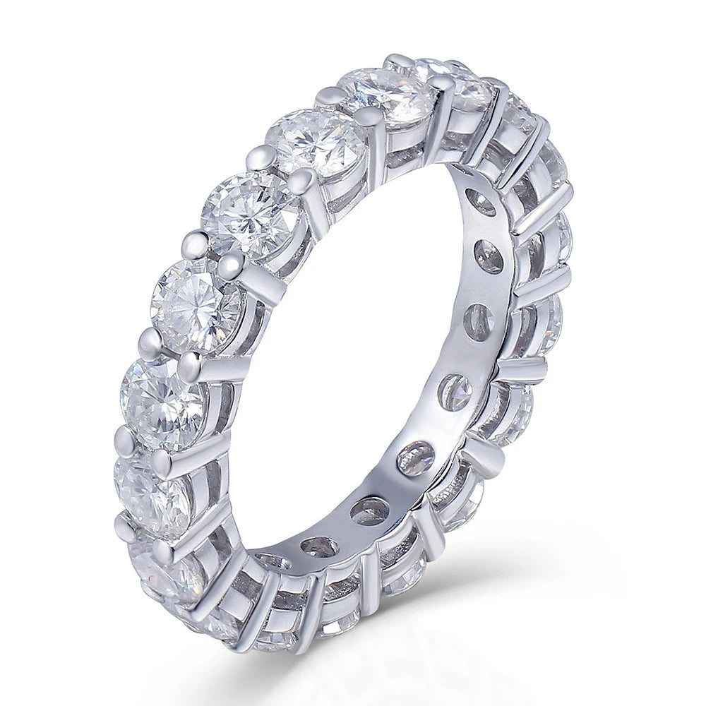 {{ product.title }} β Elegant {{ product.type }} crafted from {{ product.material }} by {{ product.vendor }}