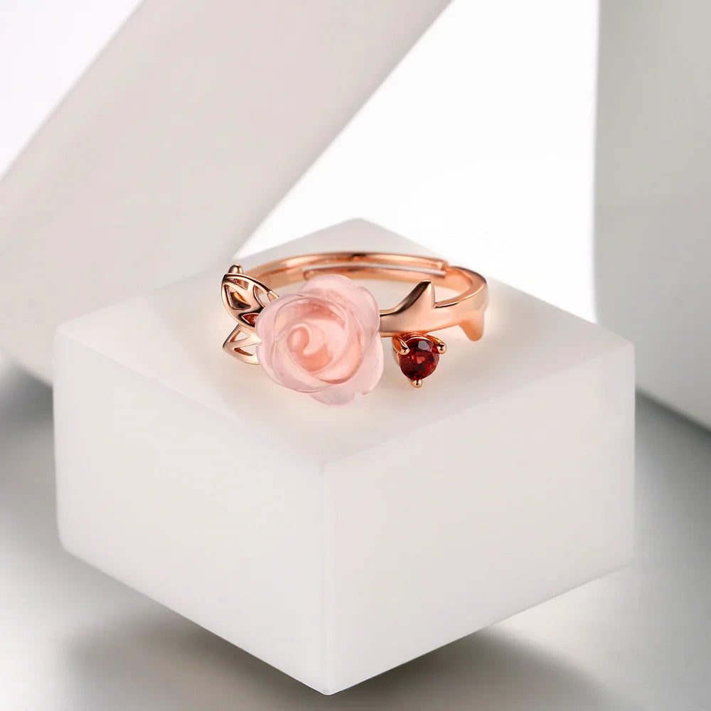 {{ product.title }} – Elegant {{ product.type }} crafted from {{ product.material }} by {{ product.vendor }}