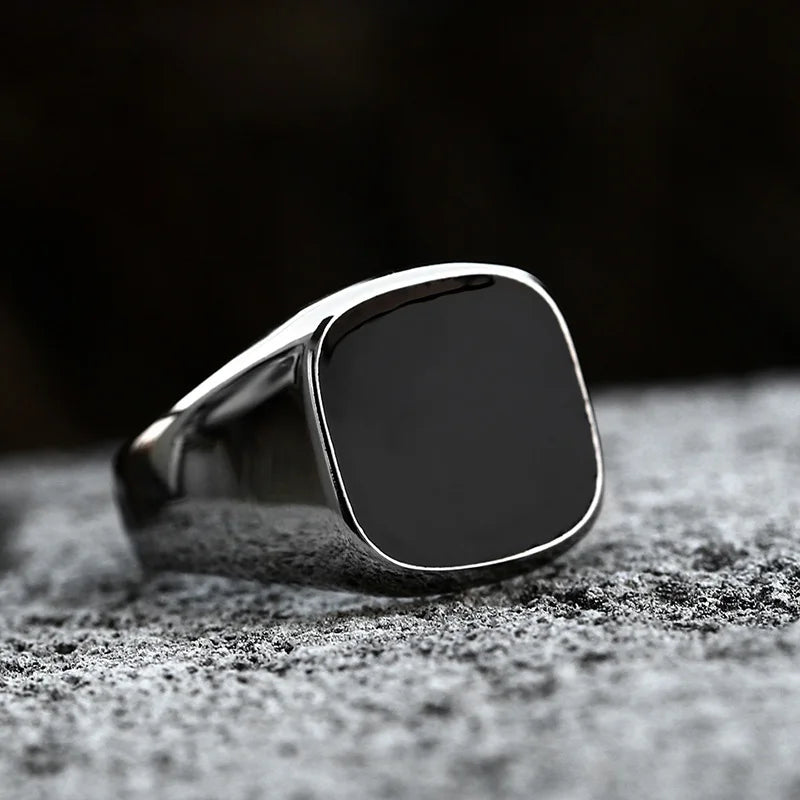 {{ product.title }} – Elegant {{ product.type }} crafted from {{ product.material }} by {{ product.vendor }}